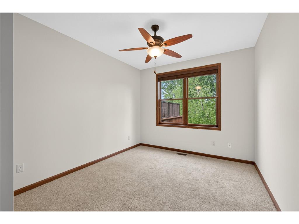 1589 Christie Place Saint Paul MN 55106 7072333 image17