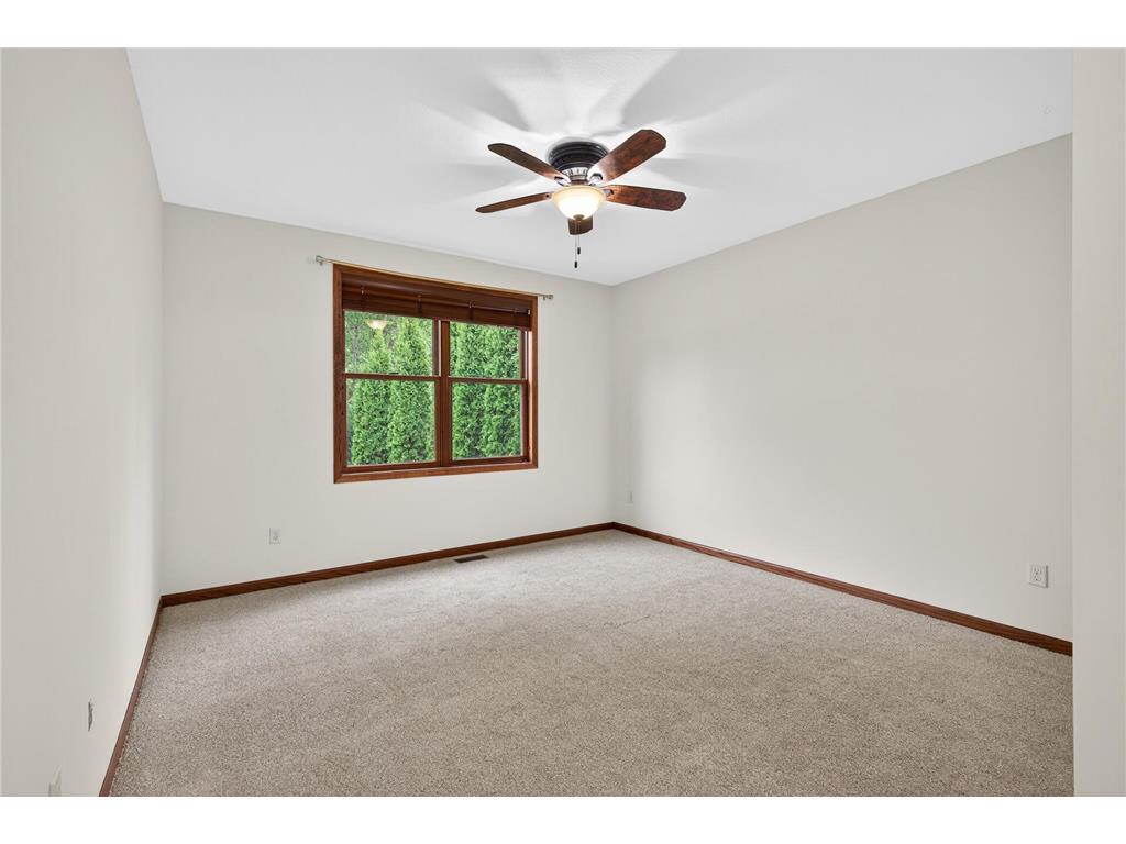 1589 Christie Place Saint Paul MN 55106 7072333 image18