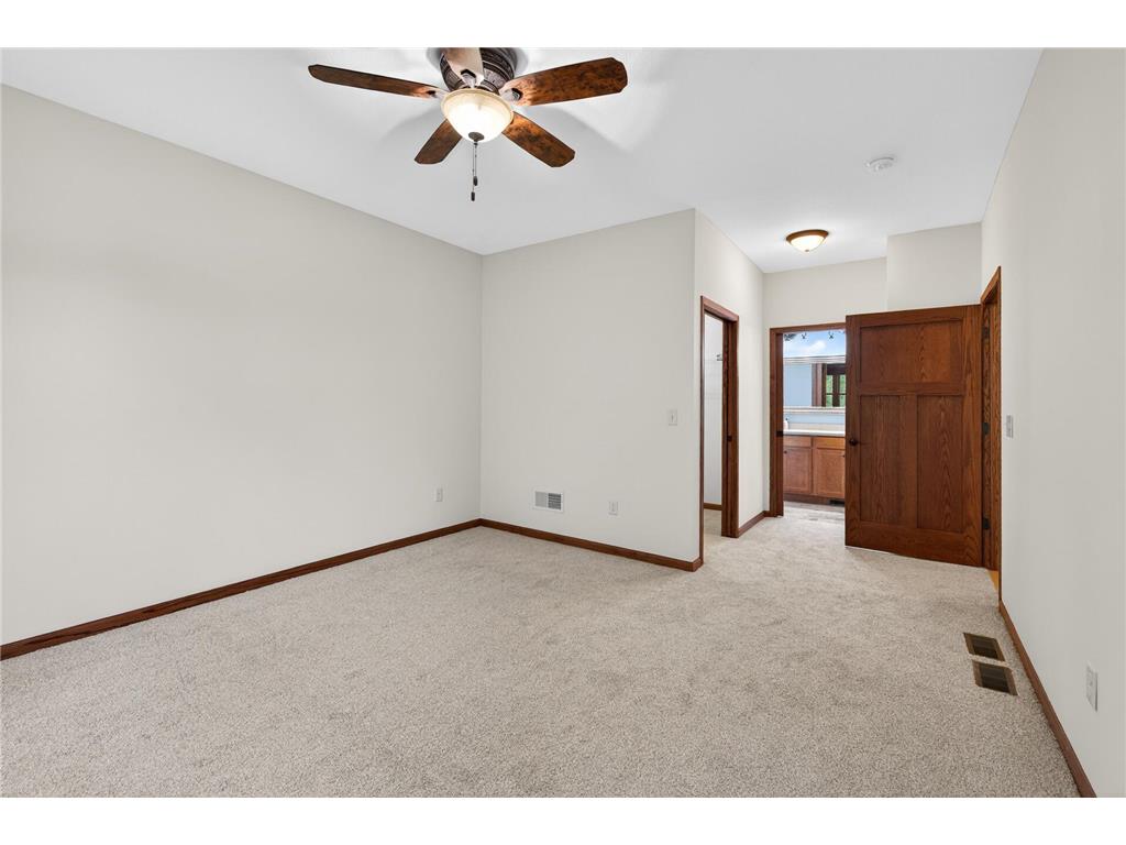 1589 Christie Place Saint Paul MN 55106 7072333 image19