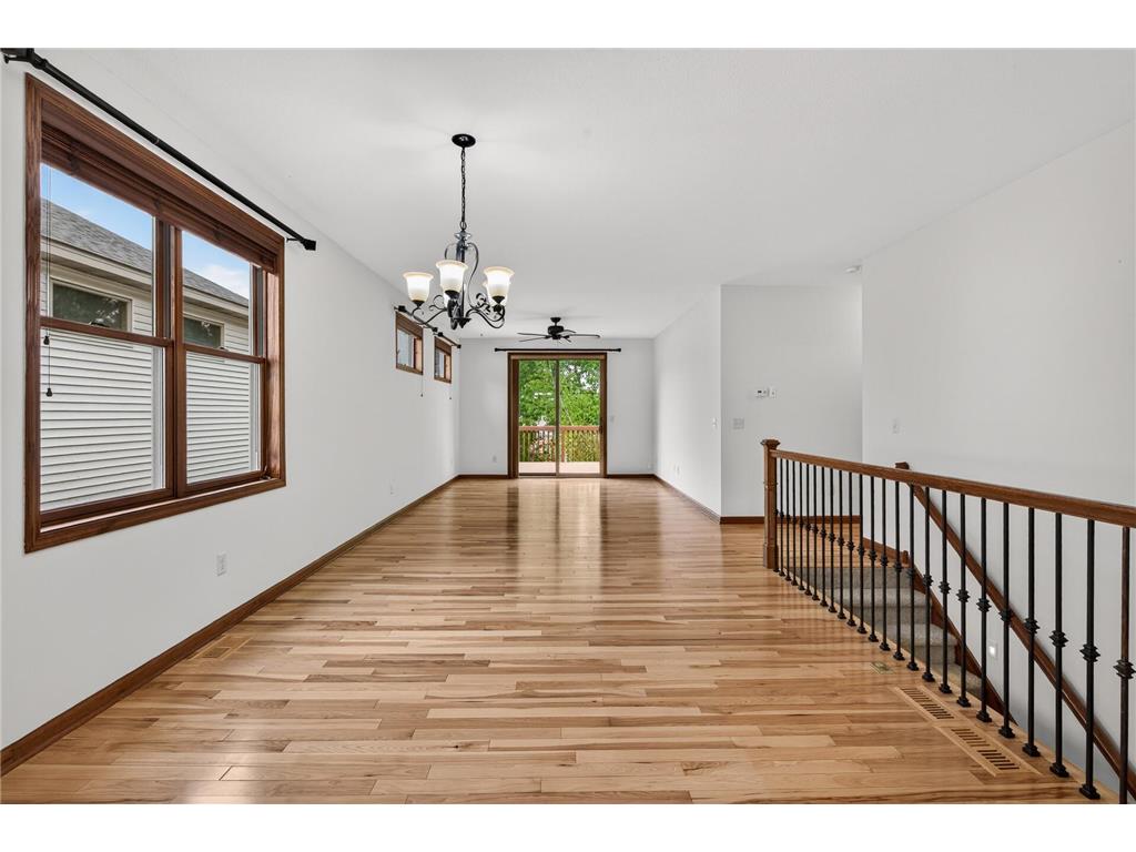 1589 Christie Place Saint Paul MN 55106 7072333 image6