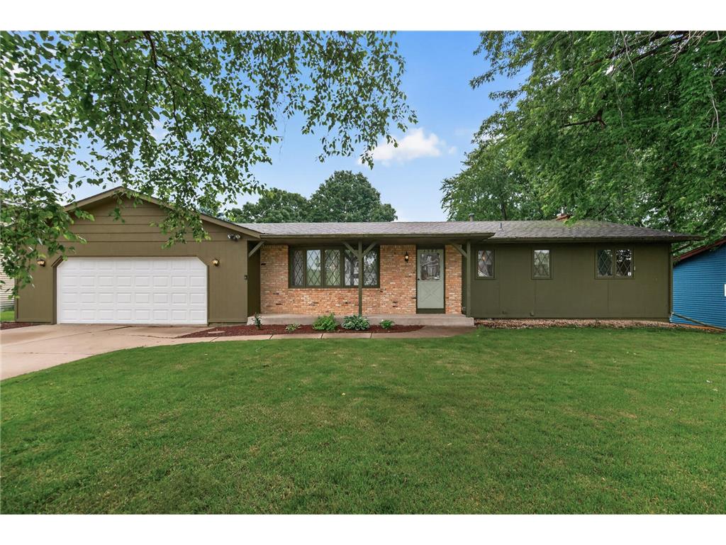 1589 Crest Drive Chaska MN 55318 7101120 image1