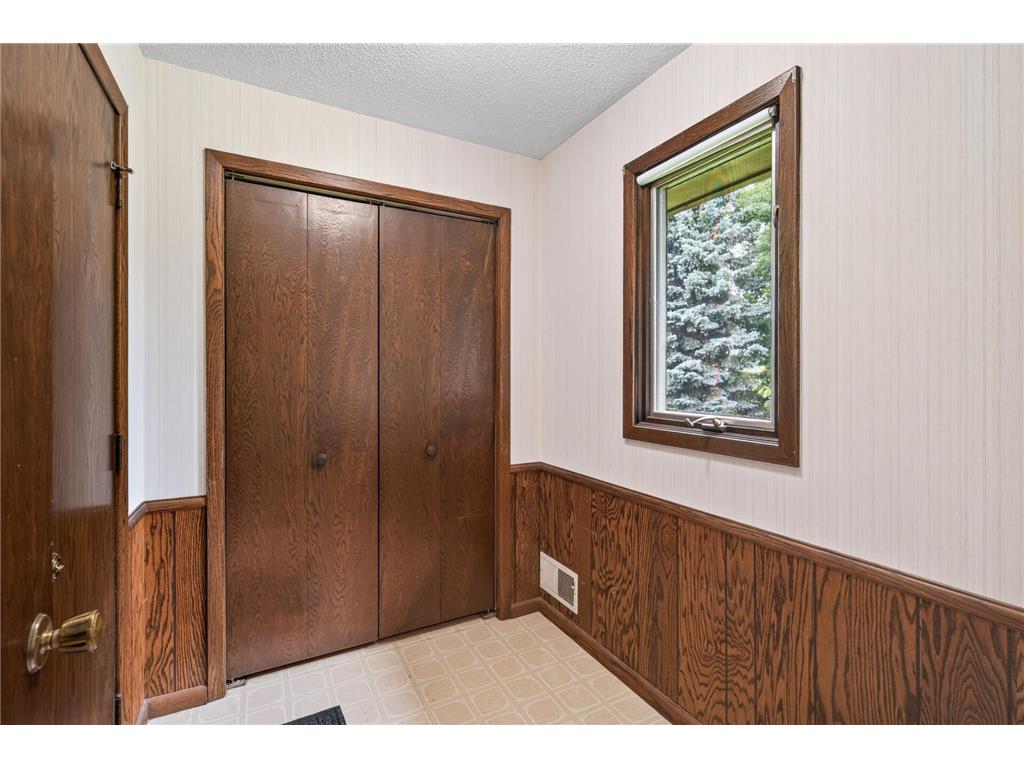 1589 Crest Drive Chaska MN 55318 7101120 image14
