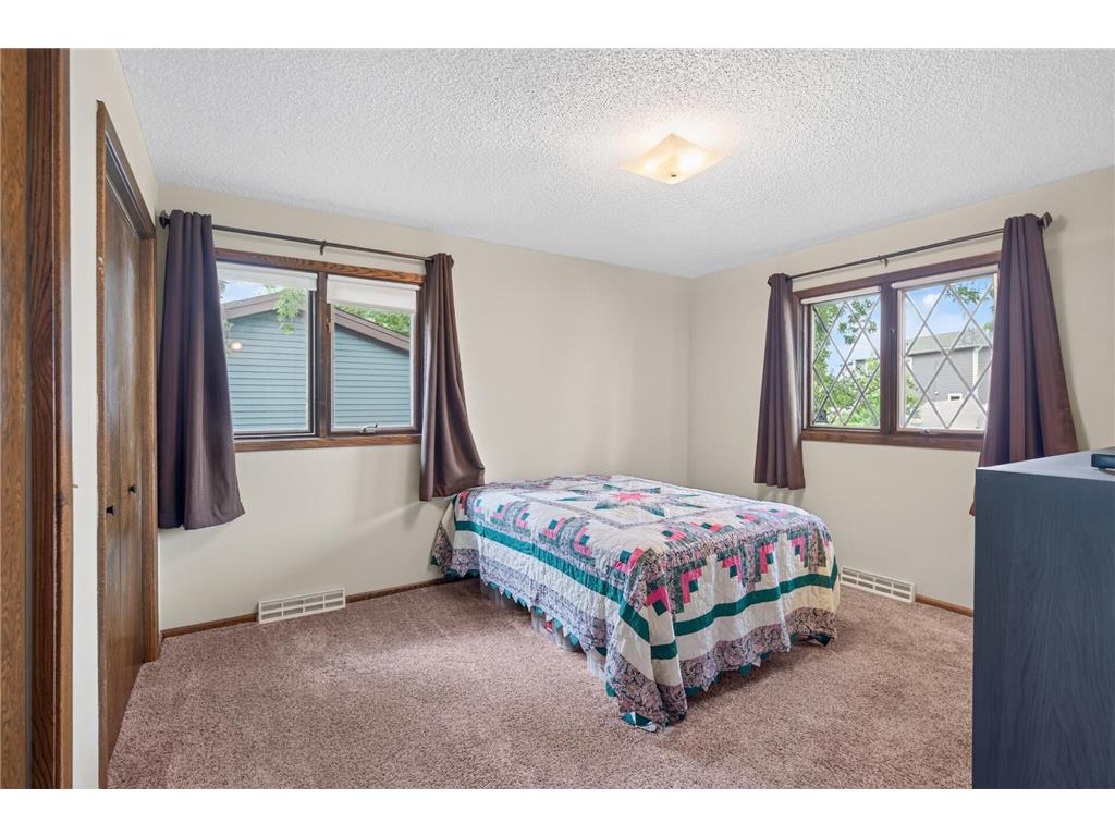 1589 Crest Drive Chaska MN 55318 7101120 image16