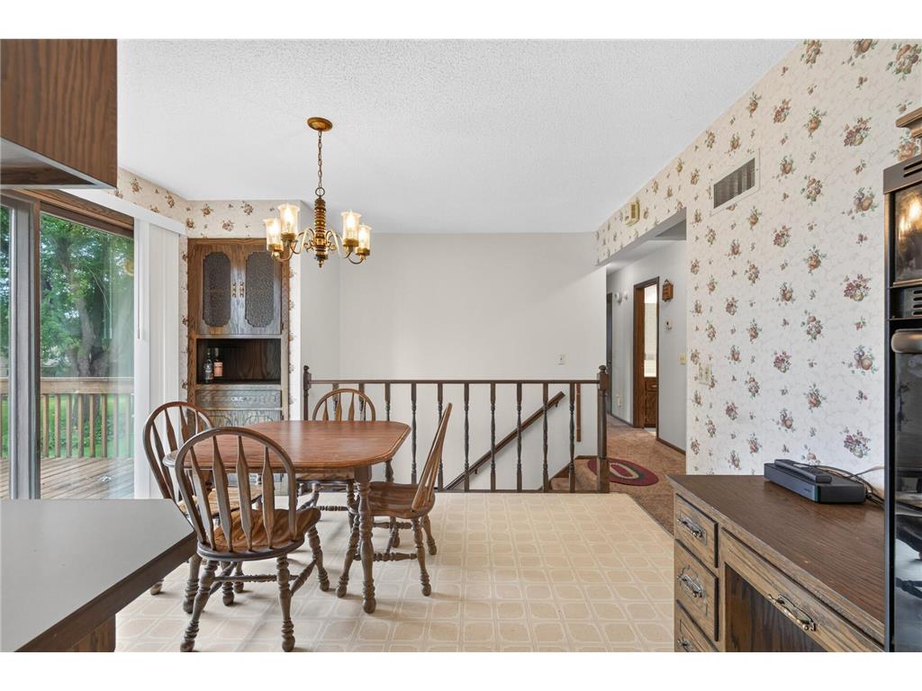 1589 Crest Drive Chaska MN 55318 7101120 image9
