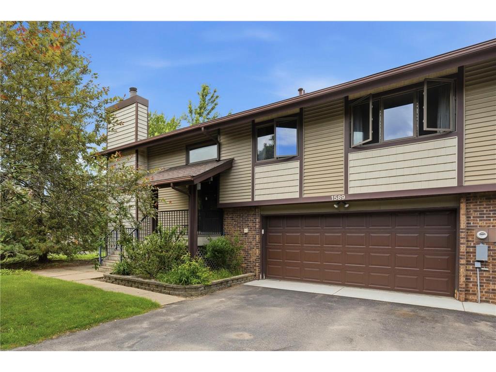 1589 Four Oaks Road Eagan MN 55121 7099904 image1