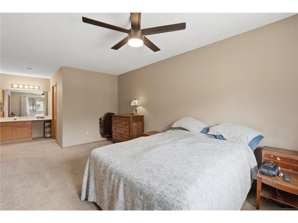 1589 Four Oaks Road Eagan MN 55121 7099904 image10