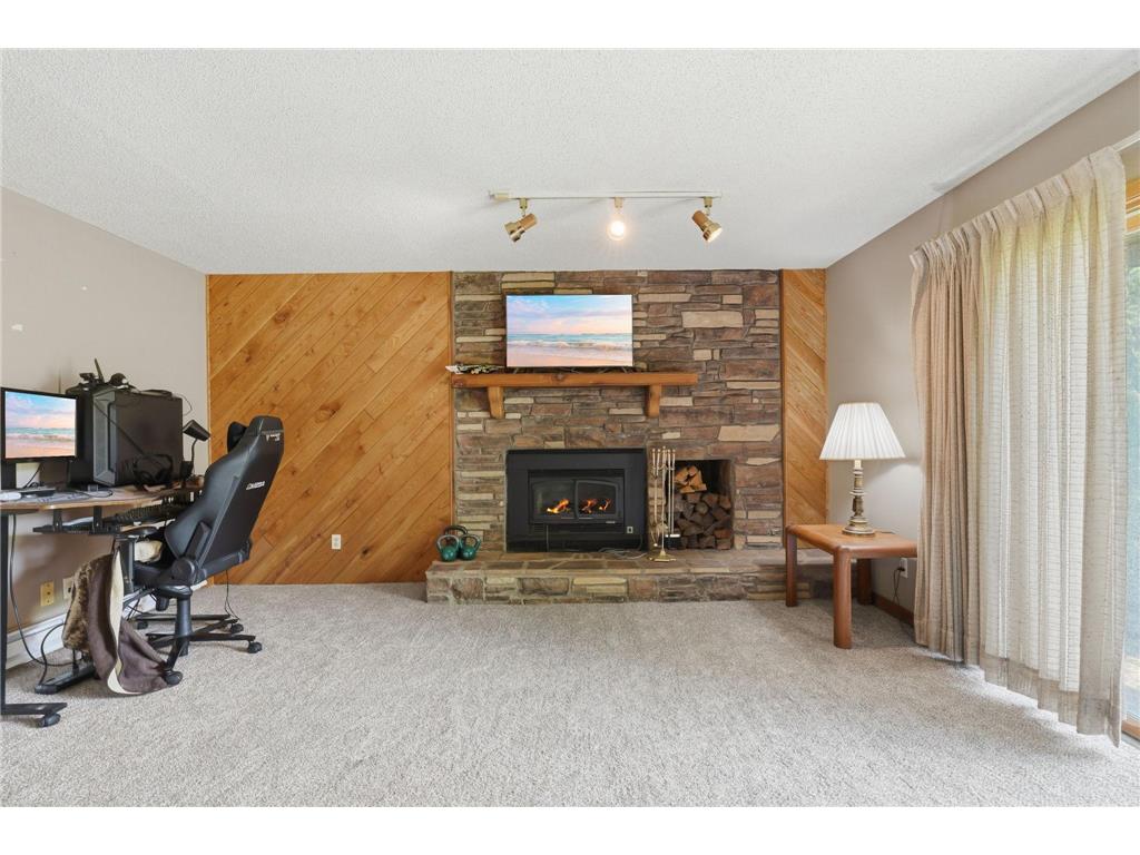 1589 Four Oaks Road Eagan MN 55121 7099904 image18
