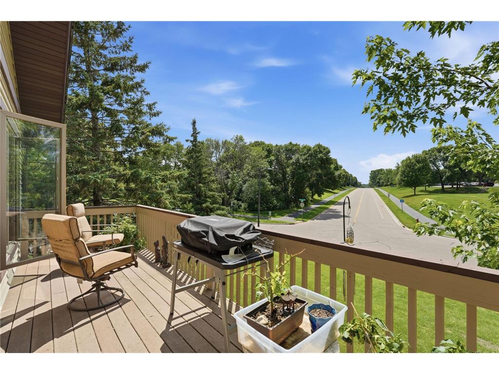 1589 Four Oaks Road Eagan MN 55121 7099904 image21