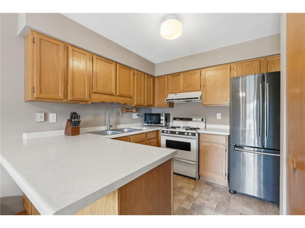 1589 Four Oaks Road Eagan MN 55121 7099904 image5