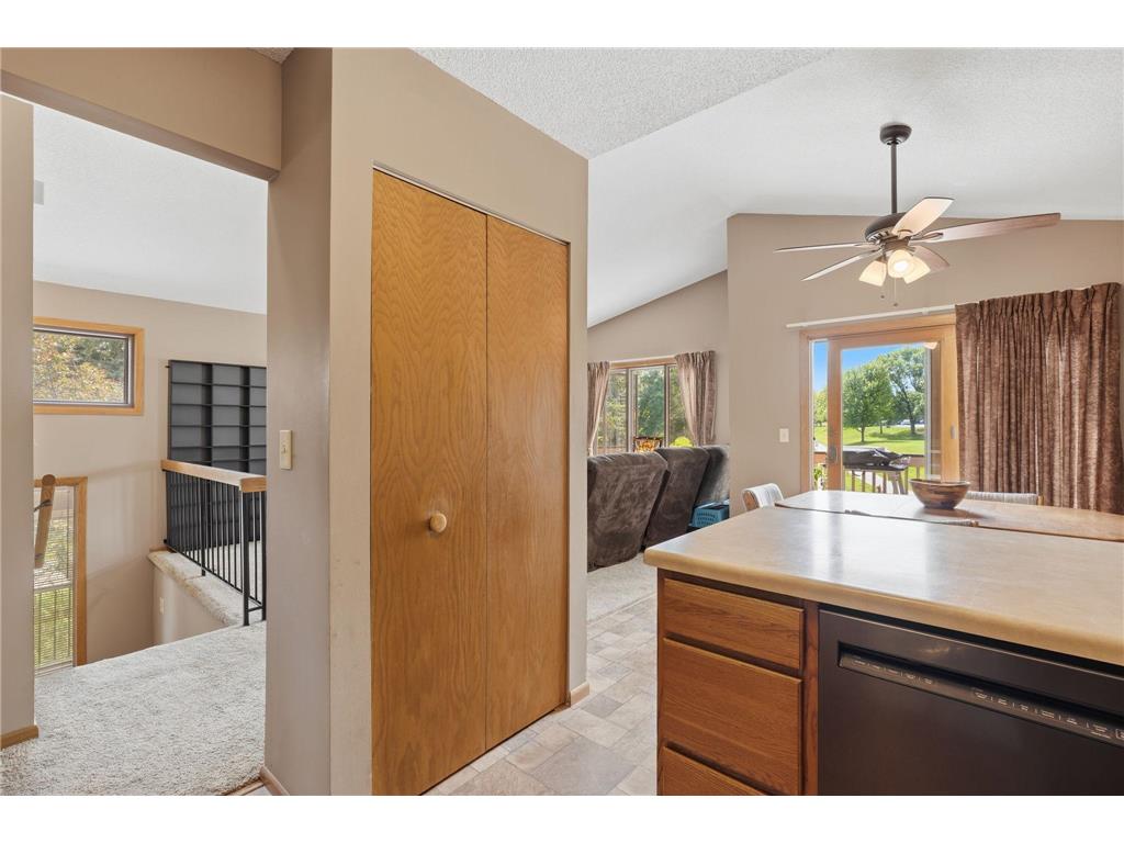 1589 Four Oaks Road Eagan MN 55121 7099904 image7