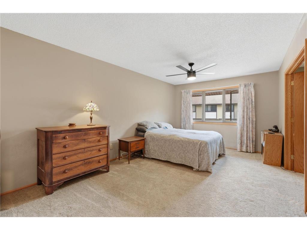 1589 Four Oaks Road Eagan MN 55121 7099904 image9