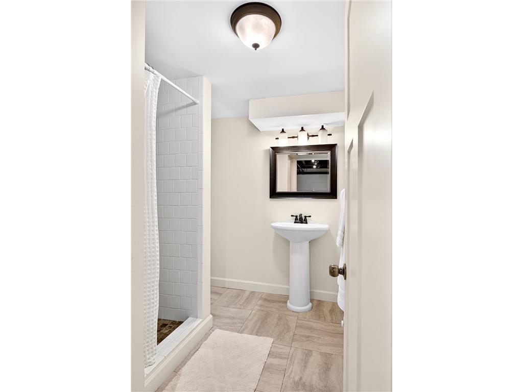 1589 Hillcrest Avenue Saint Paul MN 55116 7078454 image24