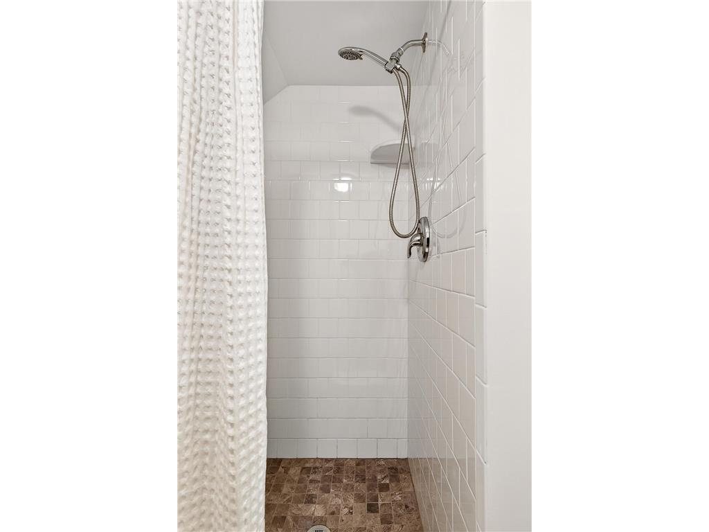 1589 Hillcrest Avenue Saint Paul MN 55116 7078454 image25