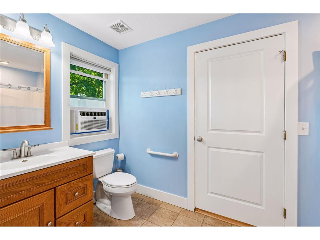 1589 Hollywood Court Falcon Heights MN 55108 7100819 image22