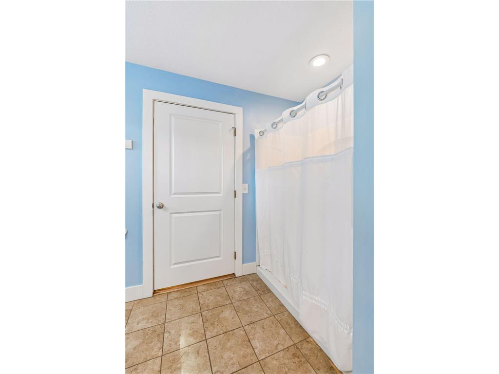 1589 Hollywood Court Falcon Heights MN 55108 7100819 image23
