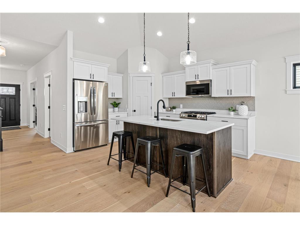 1589 Spruce Street Farmington MN 55024 7068956 image6