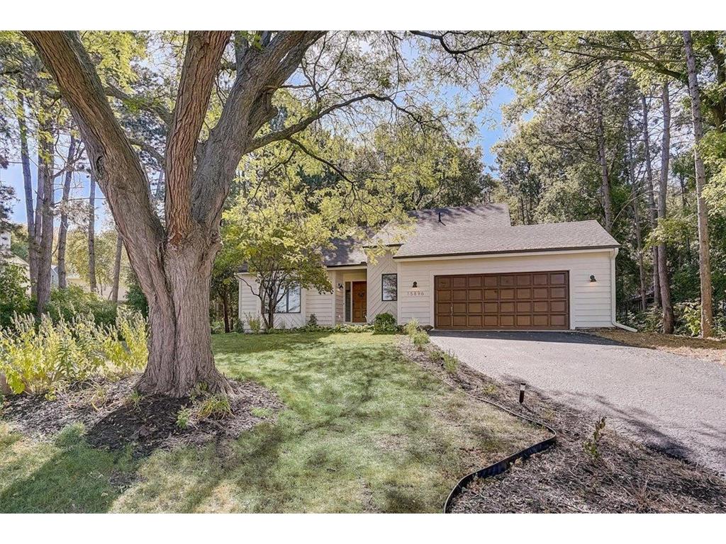 15896 Garden View Drive, Apple Valley, MN, 55124 MLS 6344936 Edina