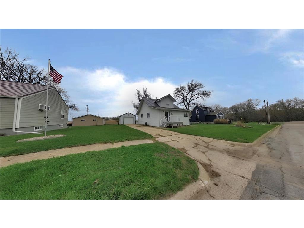159 1st Avenue S Wood Lake MN 56297 7079970 image21
