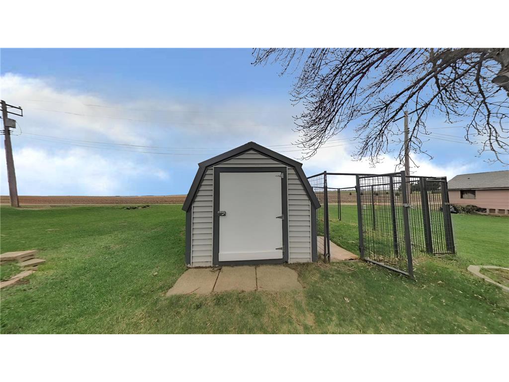 159 1st Avenue S Wood Lake MN 56297 7079970 image22
