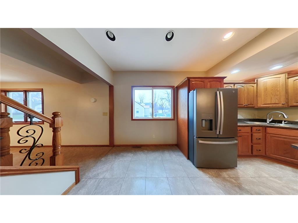 159 1st Avenue S Wood Lake MN 56297 7079970 image4