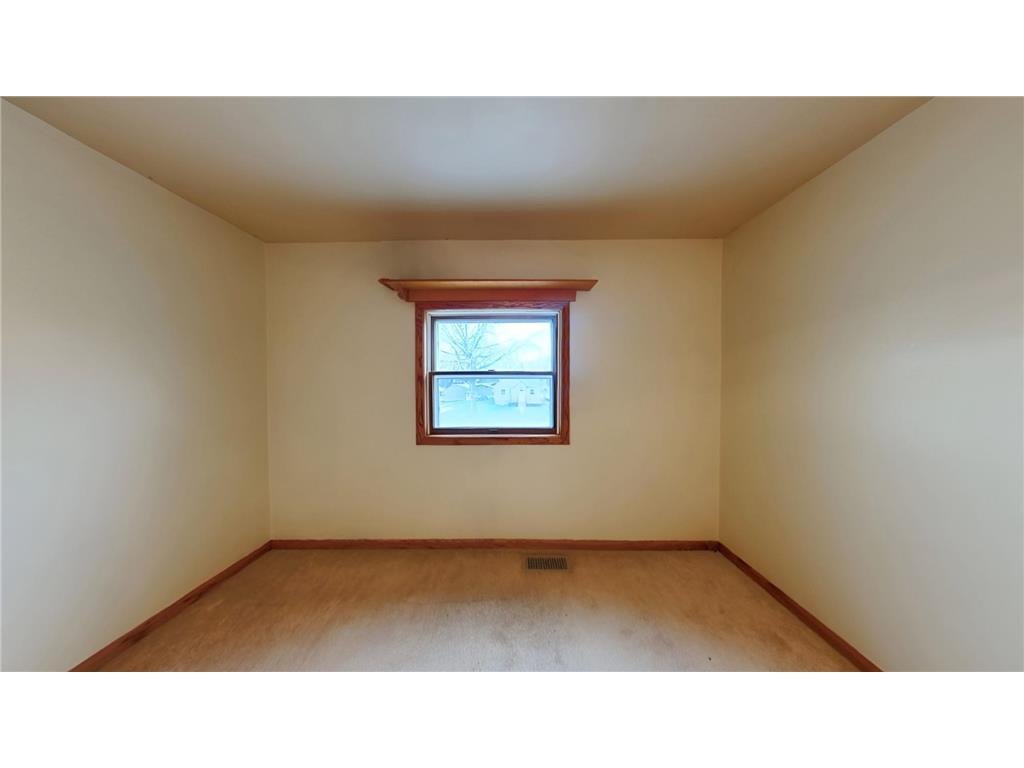 159 1st Avenue S Wood Lake MN 56297 7079970 image8