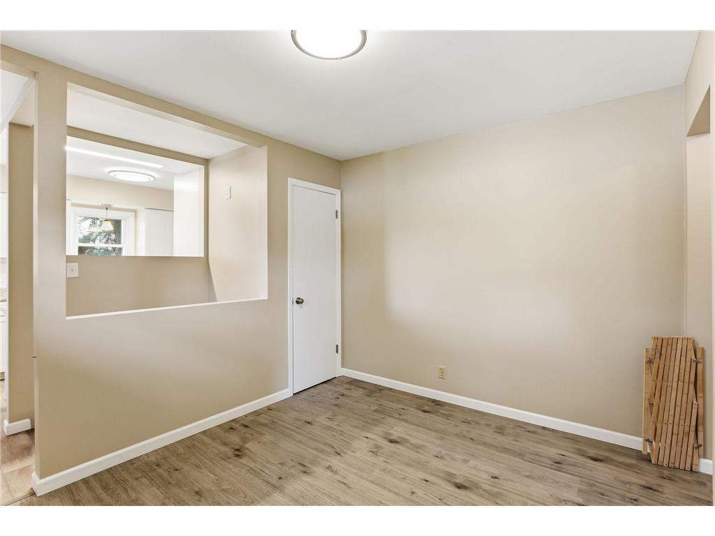 159 County Road C2 W Roseville MN 55113 7037447 image14