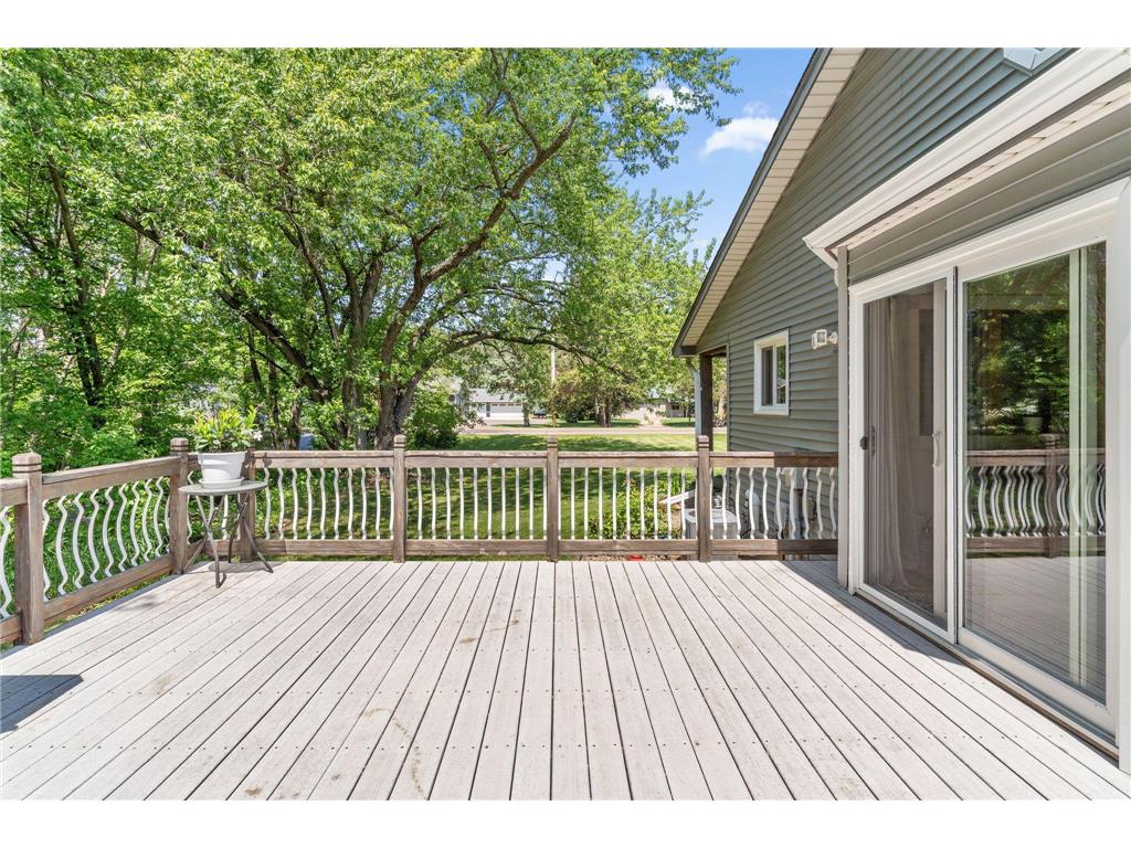 1590 Goose Lake Road Gem Lake MN 55110 7070461 image3