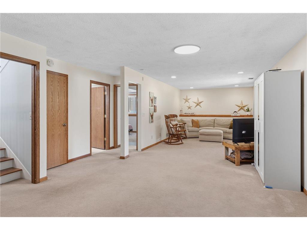 1590 Goose Lake Road Gem Lake MN 55110 7070461 image36
