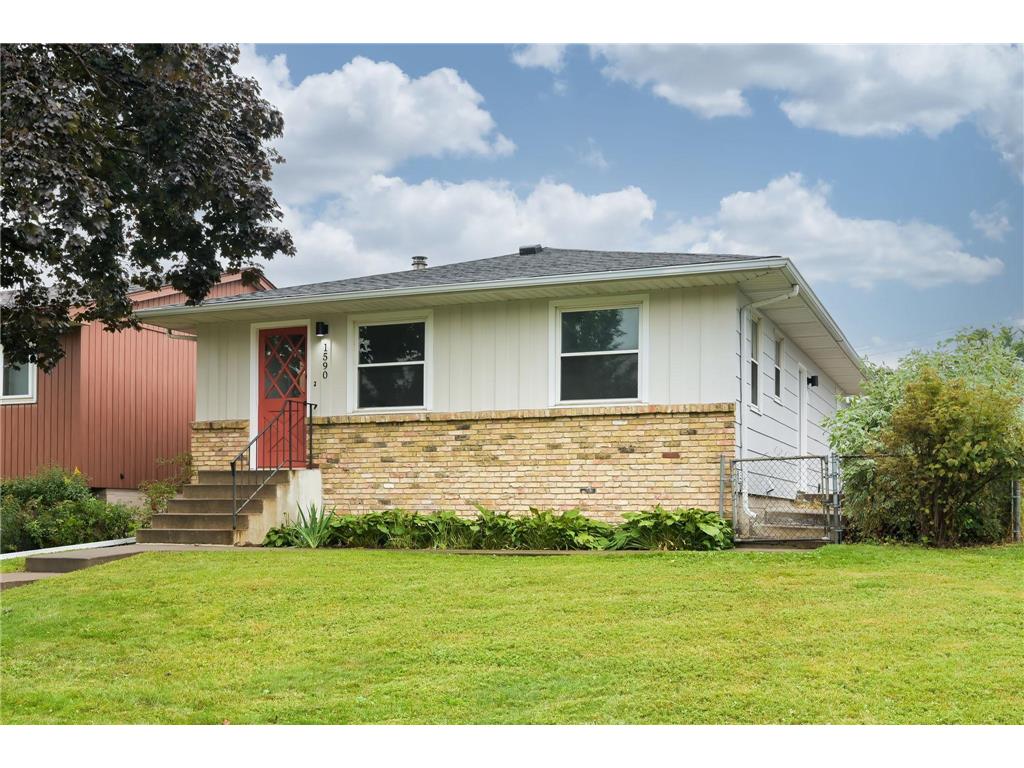1590 Minnehaha Avenue E Saint Paul MN 55106 6787100 image1