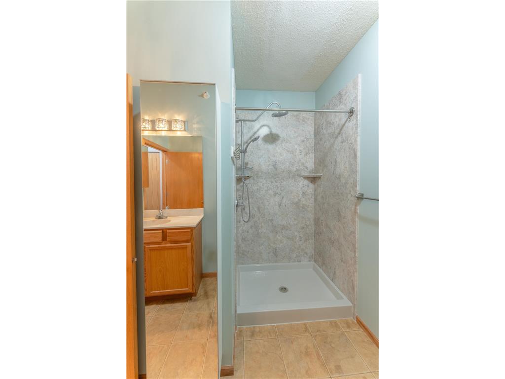 1590 Parkwood Drive #102 Woodbury MN 55125 7000478 image11