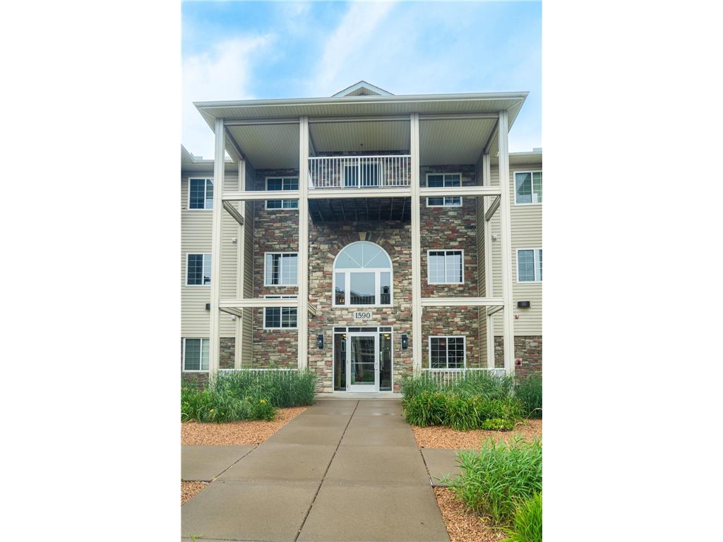 1590 Parkwood Drive #102 Woodbury MN 55125 7000478 image17