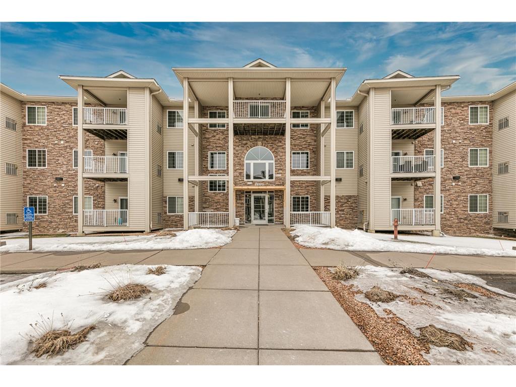 1590 Parkwood Drive #104 Woodbury MN 55125 6350015 image1