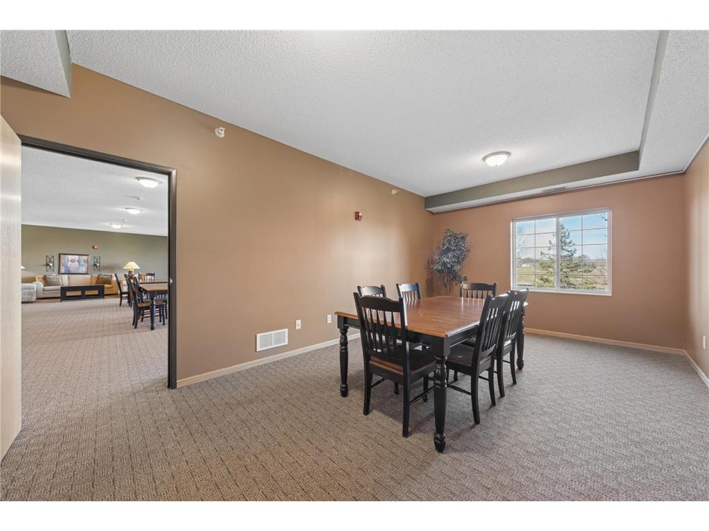 1590 Parkwood Drive #207 Woodbury MN 55125 7050272 image14