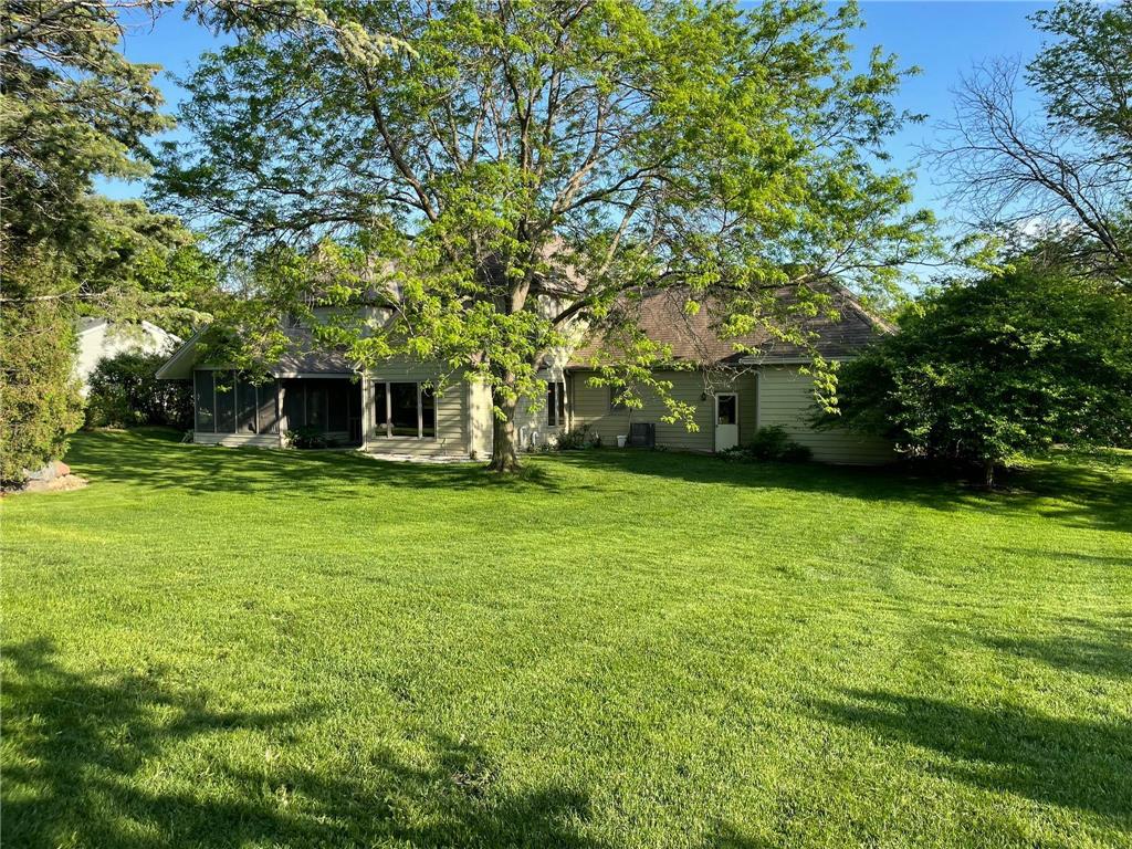 15904 Dawn Drive Minnetonka MN 55345 6776757 image23