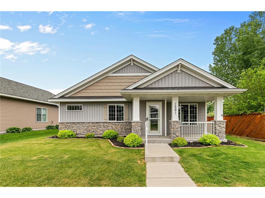 1591 Elm Street S Cambridge MN 55008 7080434 image1