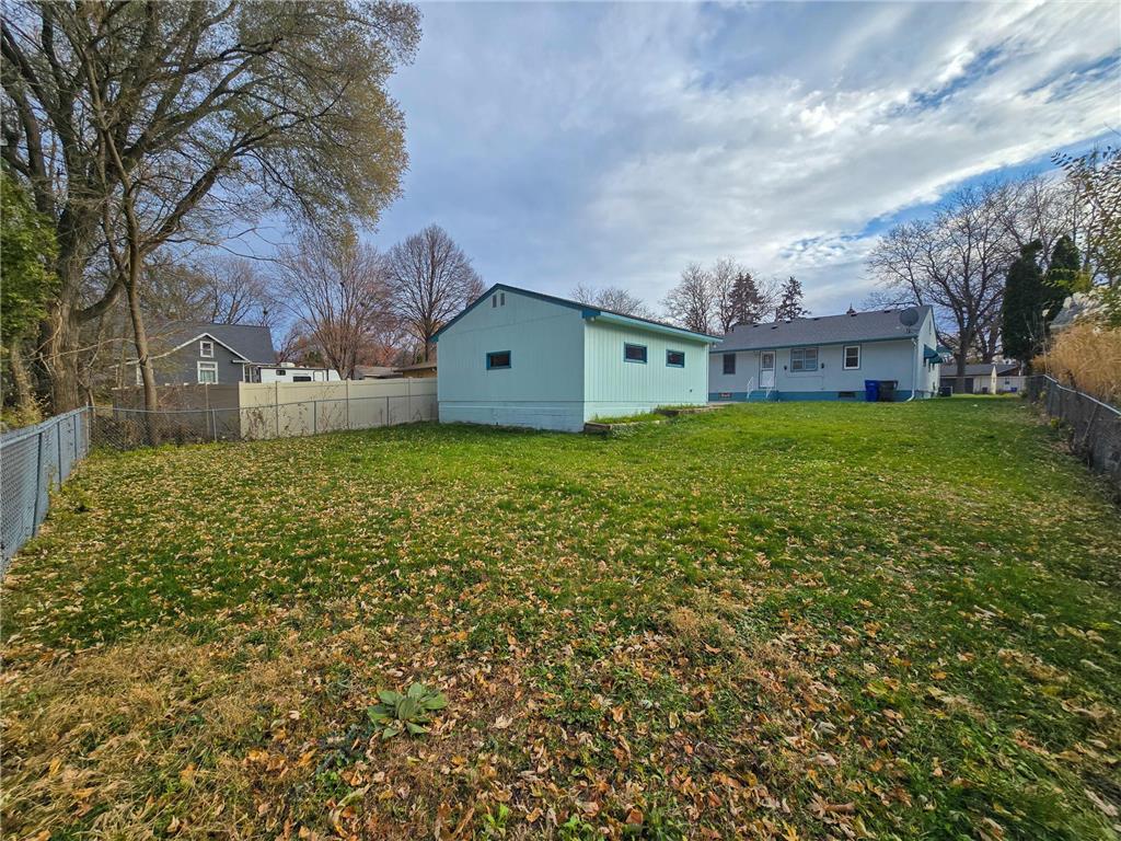 1591 Old Hudson Road Saint Paul MN 55106 6820211 image13