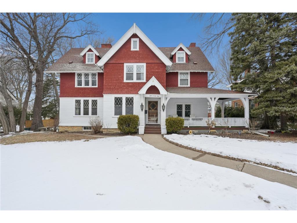 1591 Summit Avenue Saint Paul MN 55105 7013780 image1