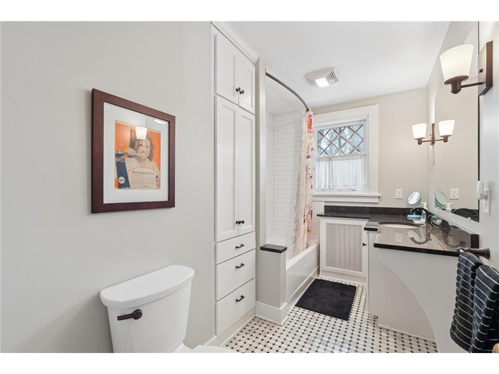 1591 Summit Avenue Saint Paul MN 55105 7013780 image39