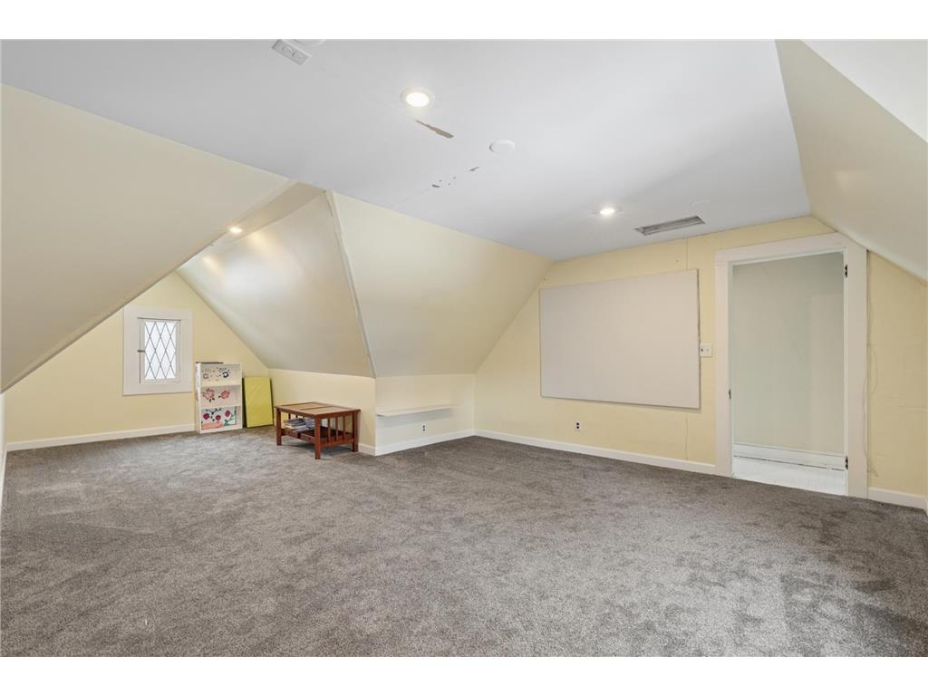 1591 Summit Avenue Saint Paul MN 55105 7013780 image51