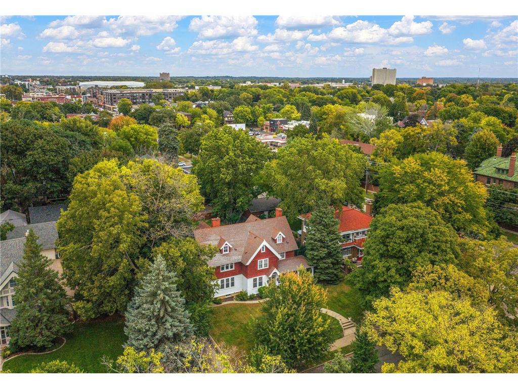 1591 Summit Avenue Saint Paul MN 55105 7013780 image55