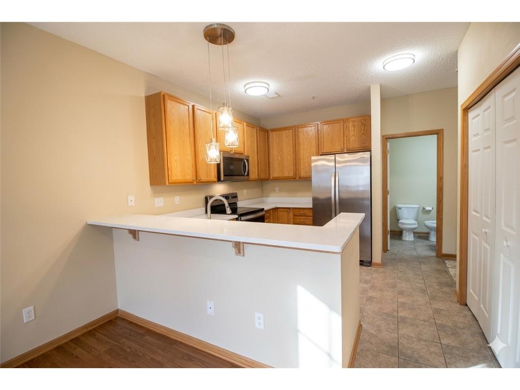1591 Woodlynn Avenue #2 Maplewood MN 55109 7088767 image4
