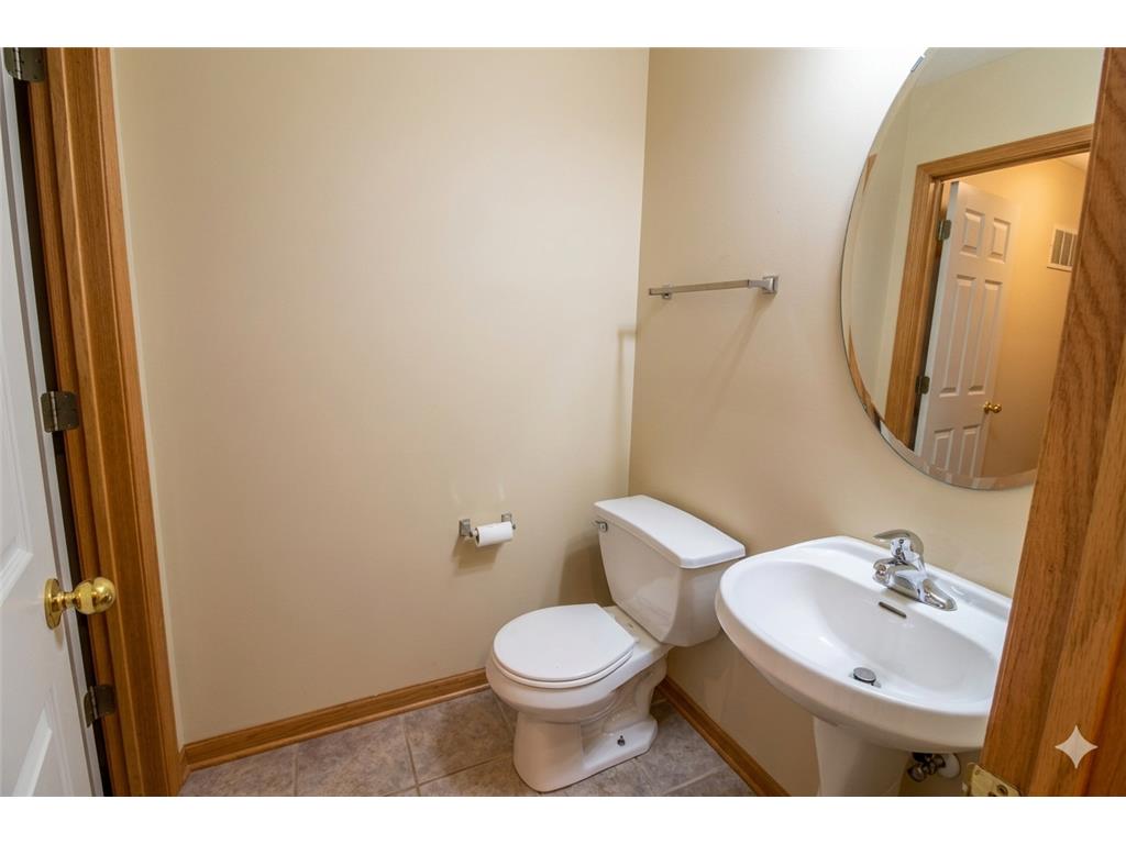 1591 Woodlynn Avenue #2 Maplewood MN 55109 7088767 image7
