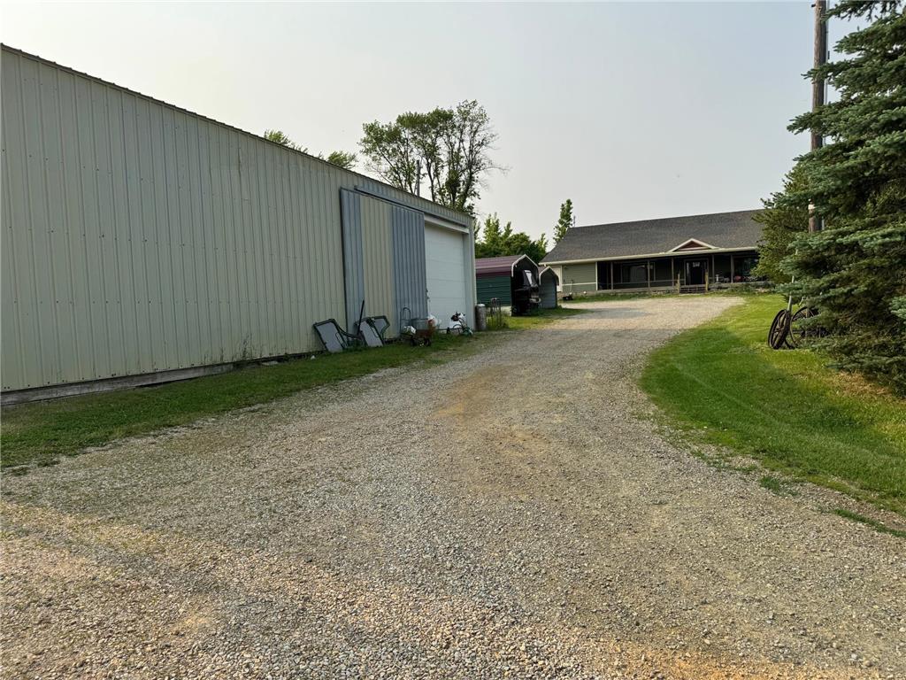 15913 810th Avenue Glenville MN 56036 6726073 image3