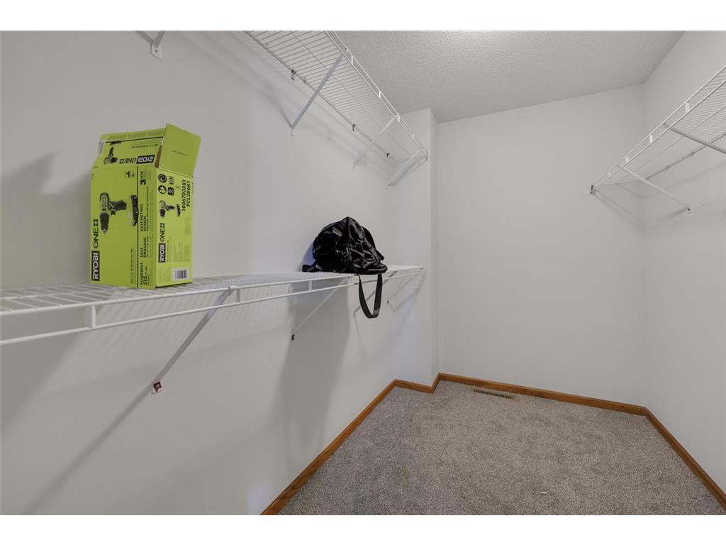 15918 Fjord Avenue Apple Valley MN 55124 7060418 image17