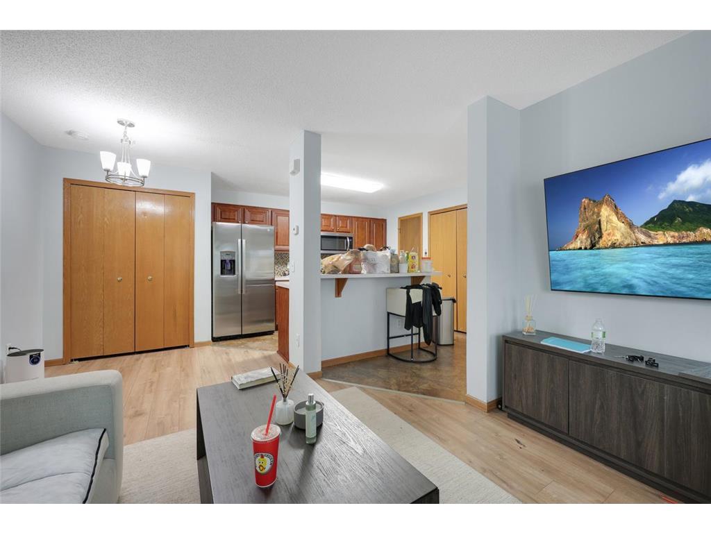 15918 Fjord Avenue Apple Valley MN 55124 7060418 image4