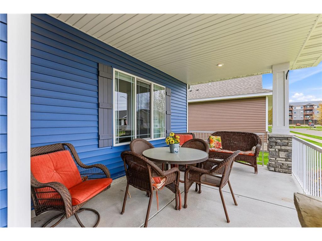 1592 Elm Street S Cambridge MN 55008 7059765 image3