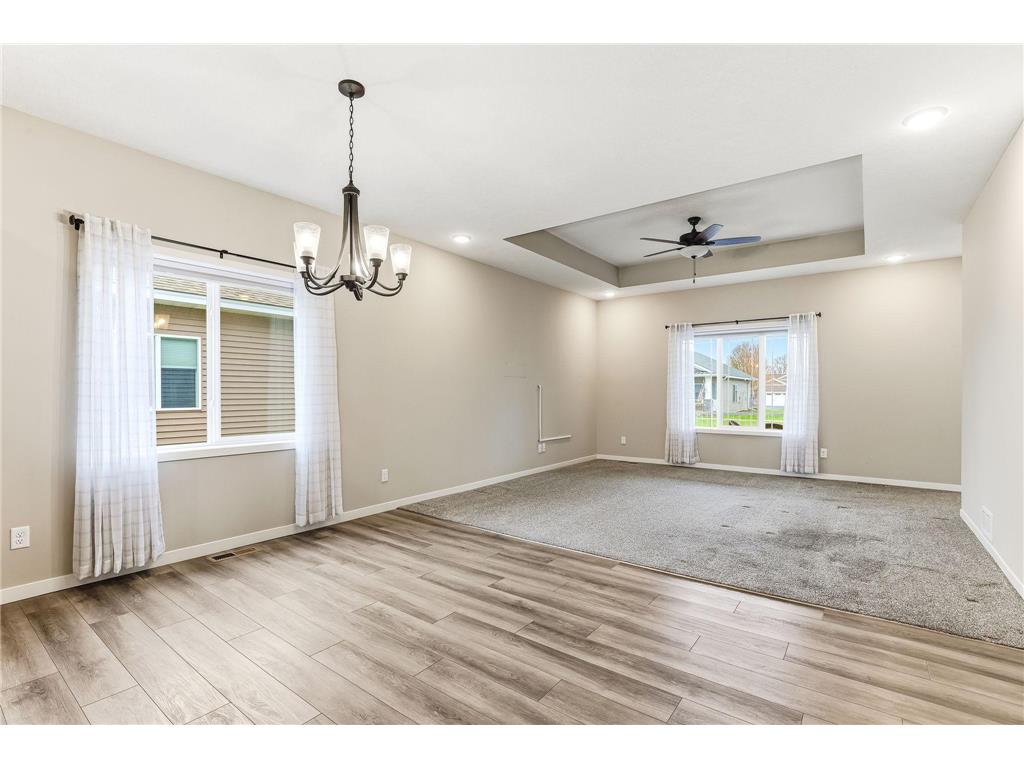 1592 Elm Street S Cambridge MN 55008 7059765 image9