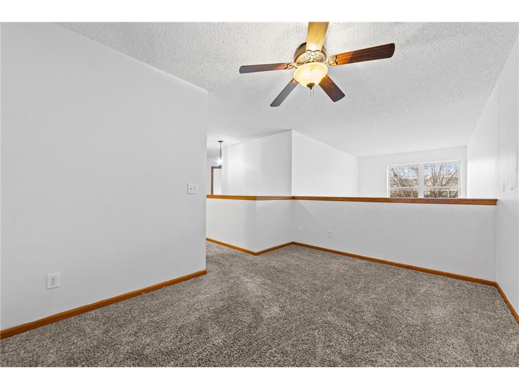 1592 Liberty Street Shakopee MN 55379 7051290 image23