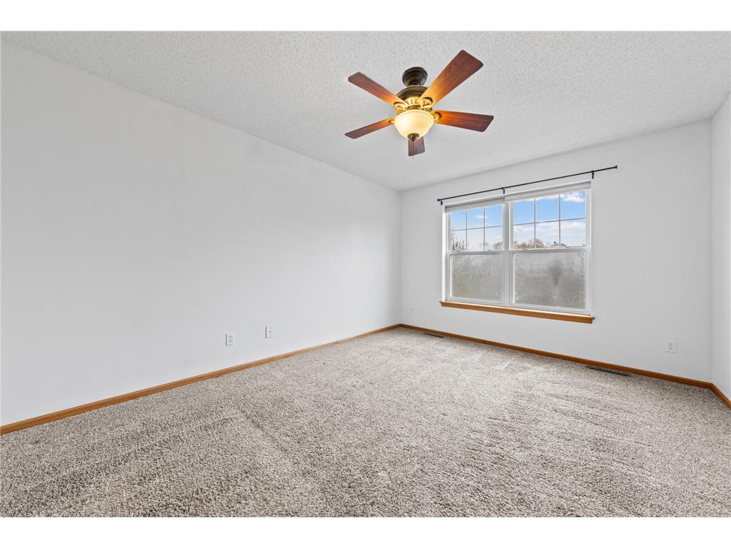1592 Liberty Street Shakopee MN 55379 7051290 image27