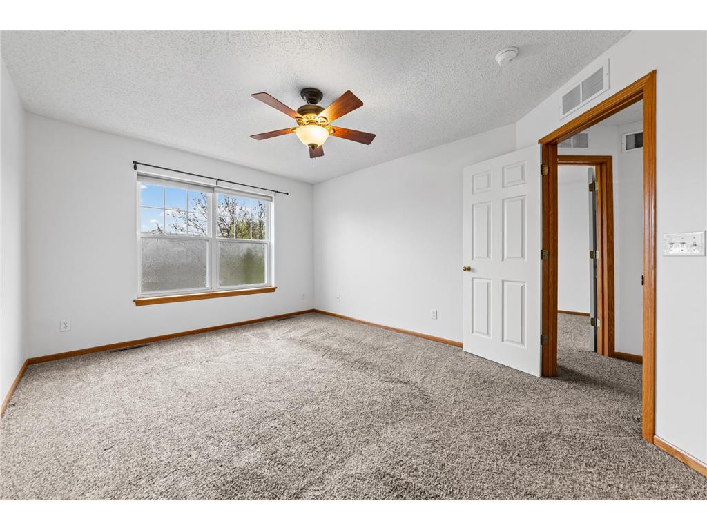 1592 Liberty Street Shakopee MN 55379 7051290 image28